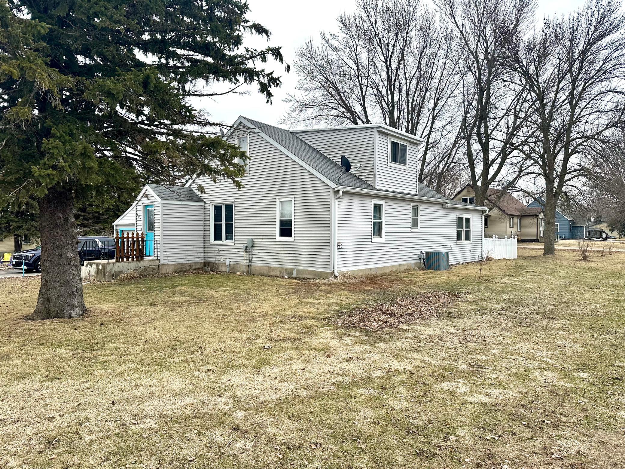 607 Main Street Hartland, MN 56042 - Photo 2 of 21