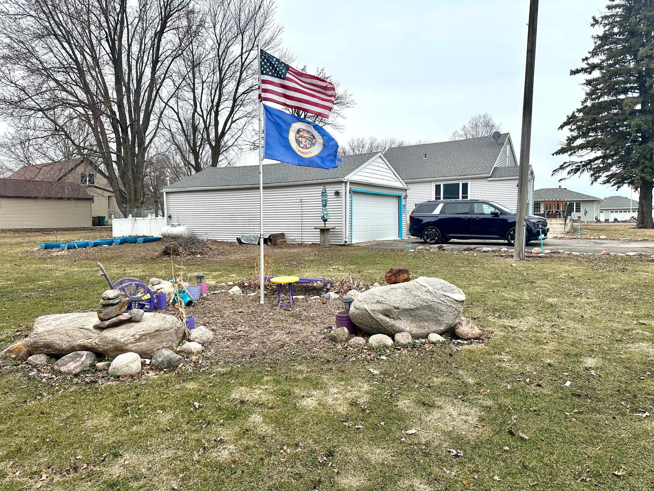 607 Main Street Hartland, MN 56042 - Photo 3 of 21