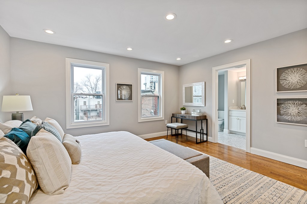 46 7th Street, Unit 2 Cambridge, MA 02141 - Photo 12 of 14