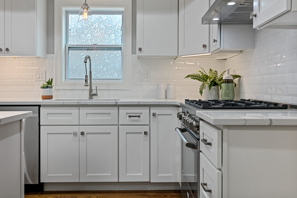 46 7th Street, Unit 2 Cambridge, MA 02141 - Photo 3 of 14