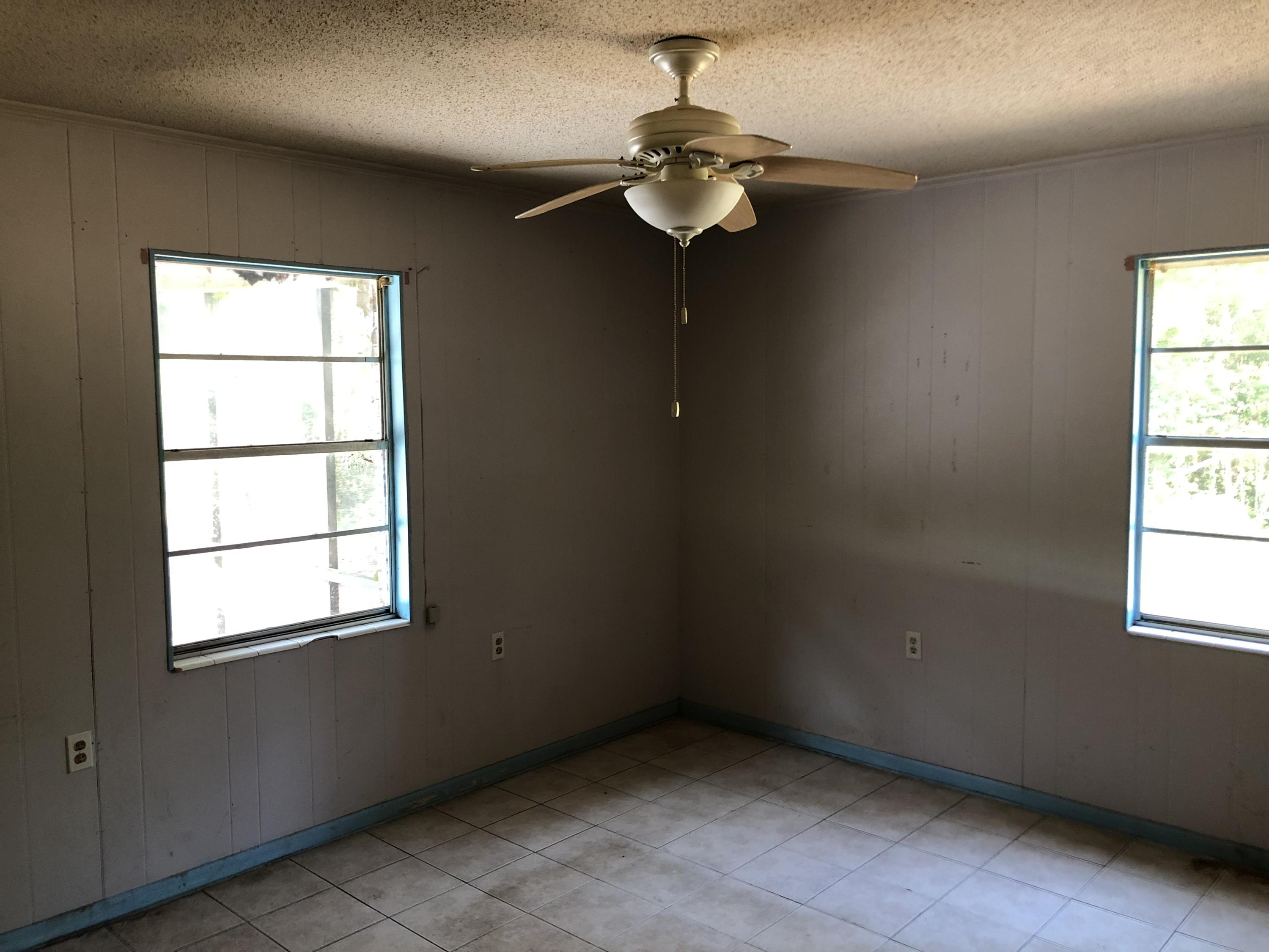 72 Whitfield Road Freeport, FL 32439 - Photo 10 of 25 72 Whitfield Rd (10)