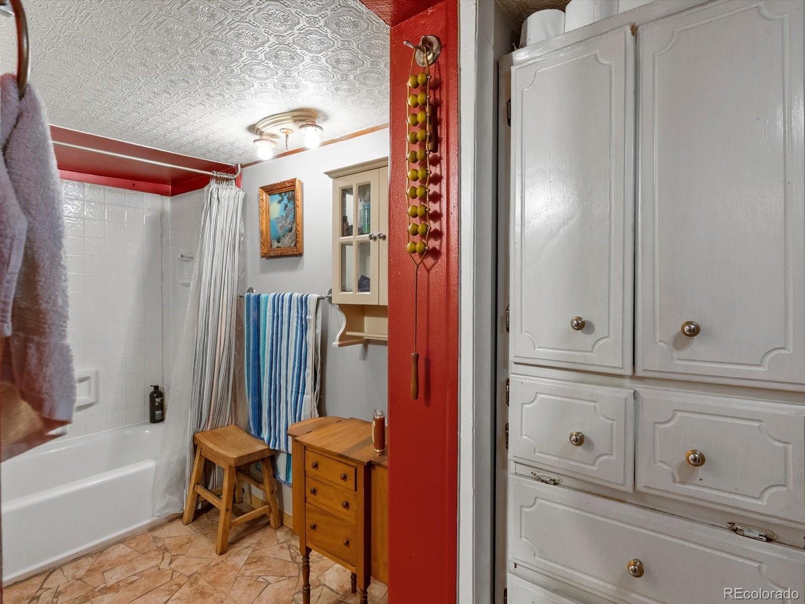 10230 Deer Creek Road Littleton, CO 80127 - Photo 27 of 39