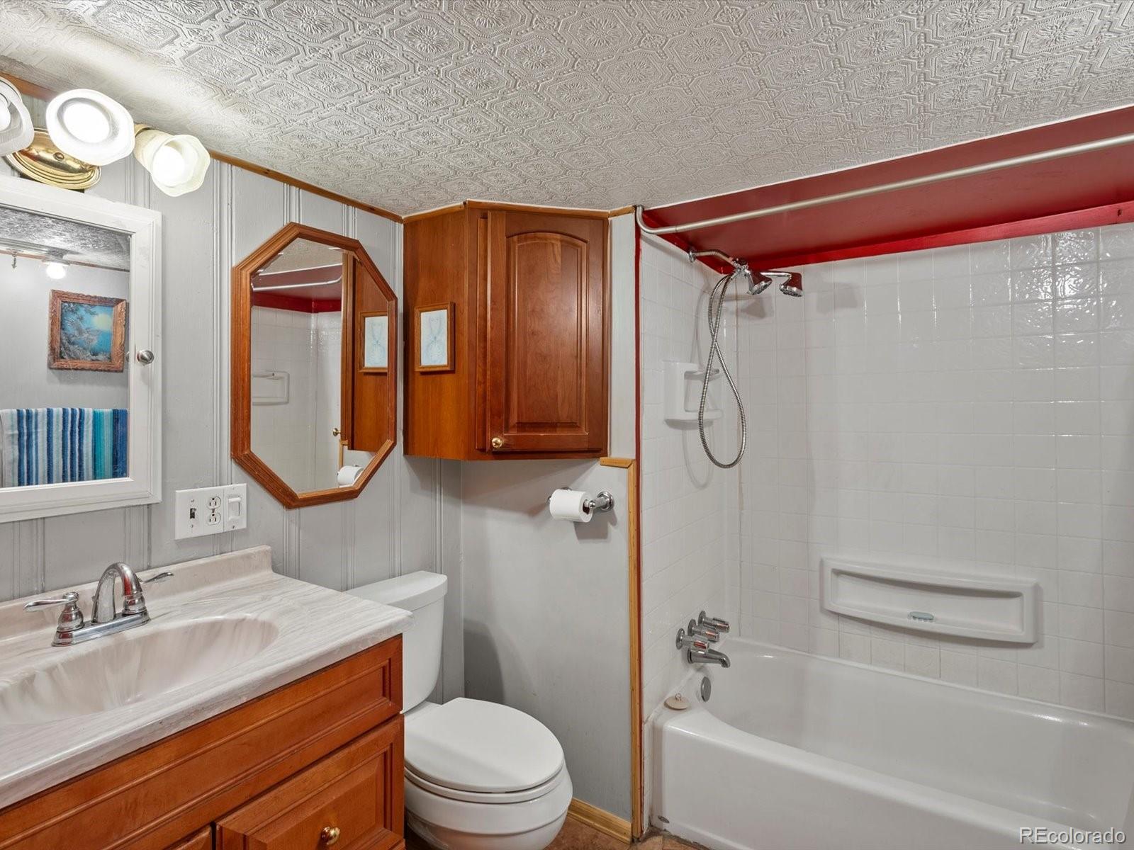 10230 Deer Creek Road Littleton, CO 80127 - Photo 28 of 39