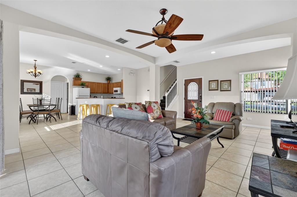 126 Summer Pl Loop Clermont, FL 34714 - Photo 7 of 57