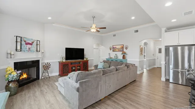 $335,000 | 164 Turnberry Drive, La Vernia, TX 78121