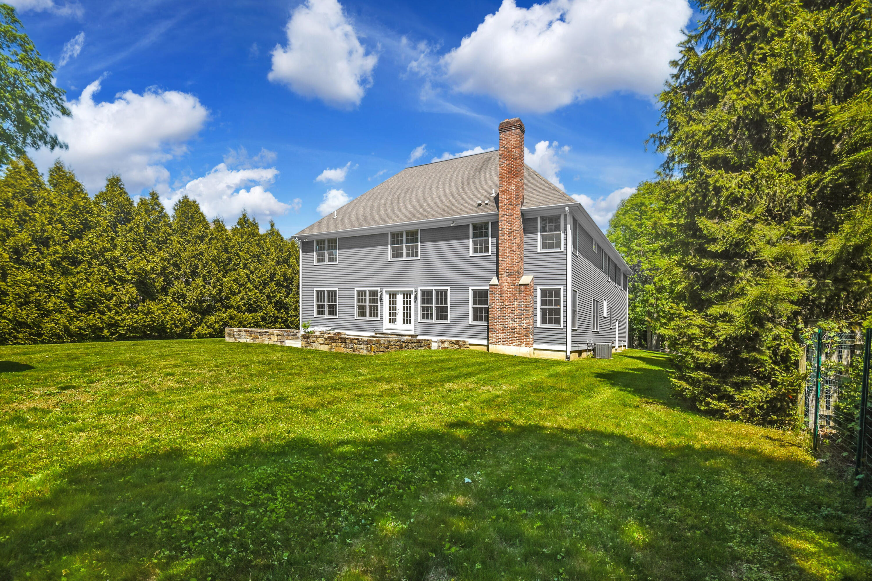 5 Christopher Lane Norwalk, CT 06851 - Photo 40 of 46 a house view with a outdoor space