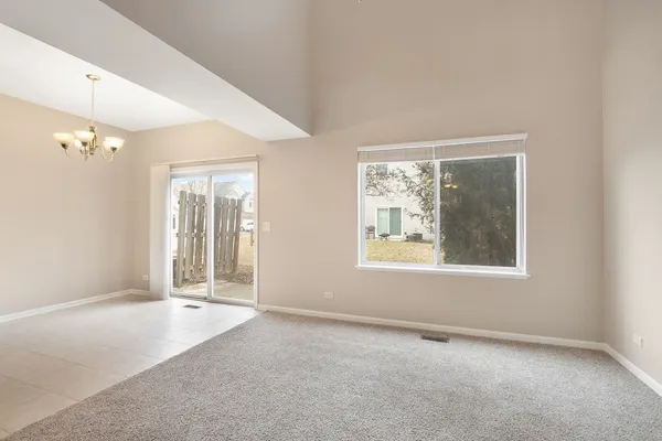 $2,300 | 341 North Patriot Drive, Hainesville, IL 60030