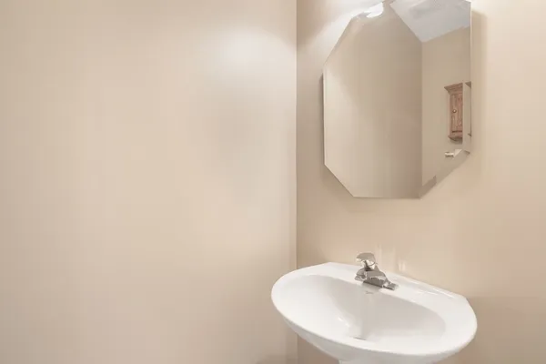 $2,300 | 341 North Patriot Drive, Hainesville, IL 60030