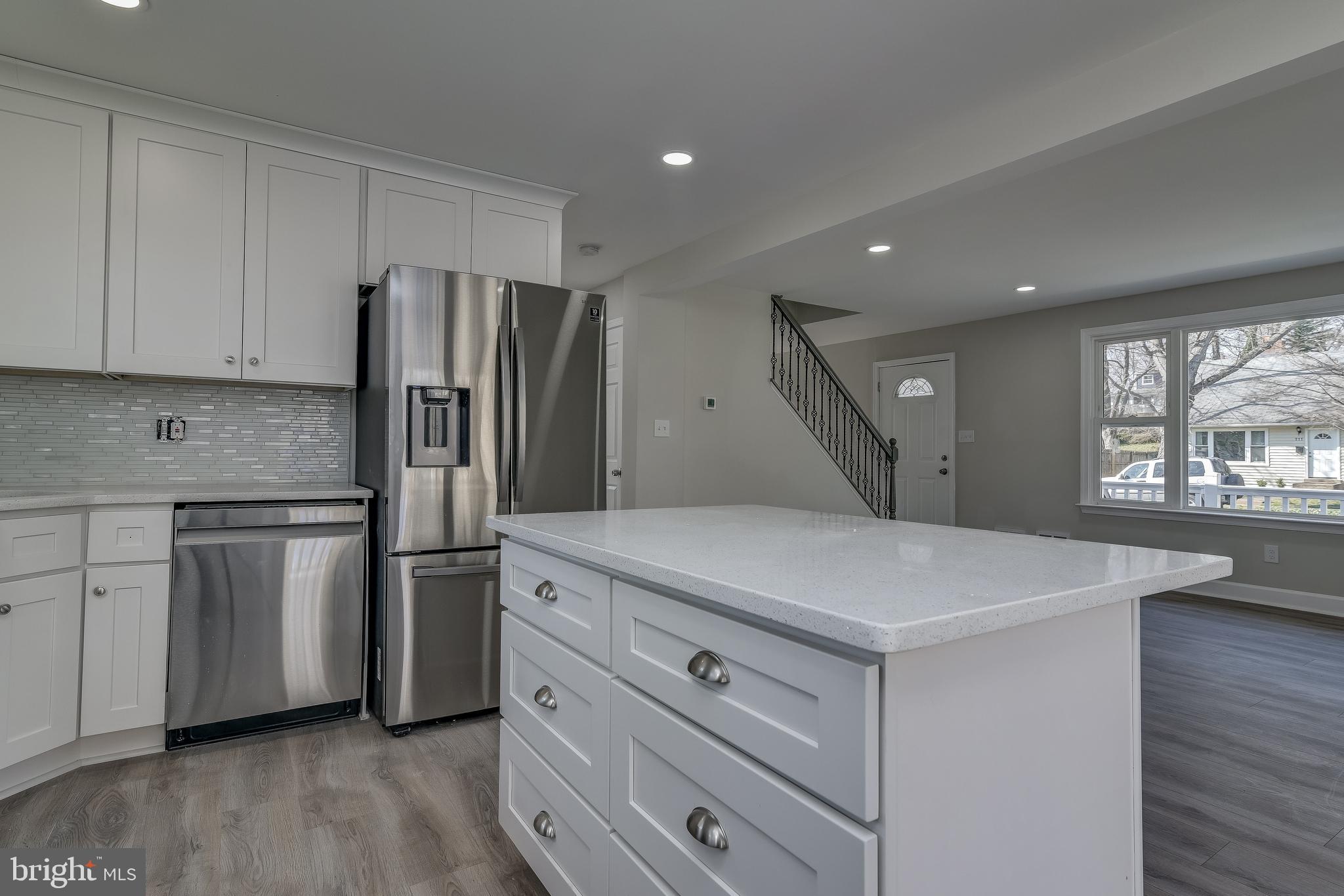 910 Robin Road Silver Spring, MD 20901 - Photo 14 of 49 Gourmet Kitchen With Island
