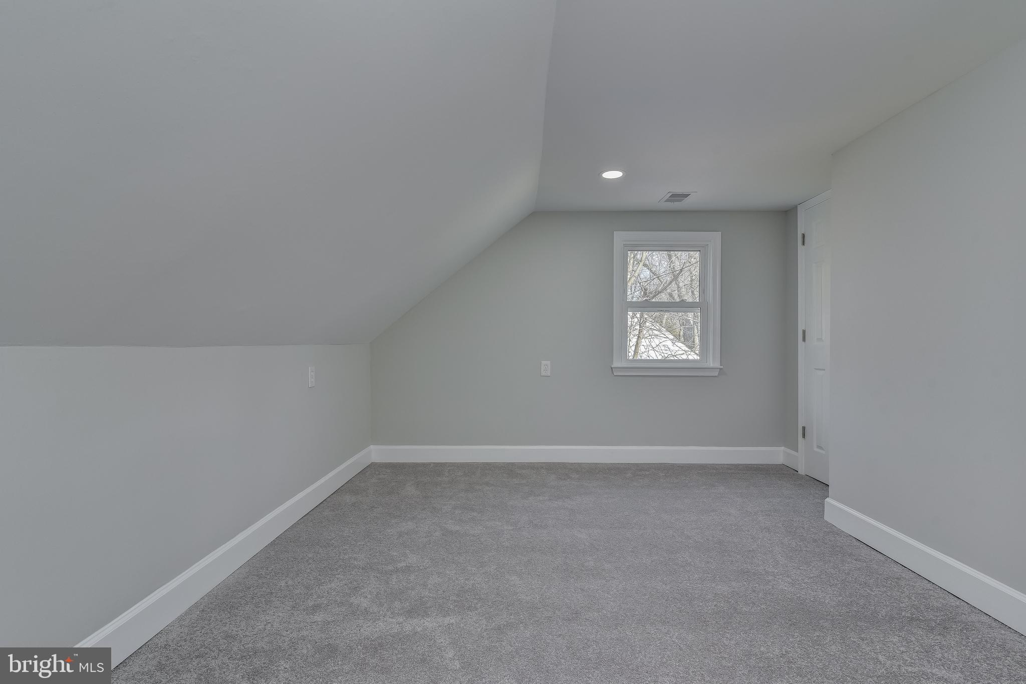 910 Robin Road Silver Spring, MD 20901 - Photo 24 of 49 Upstairs Bedroom