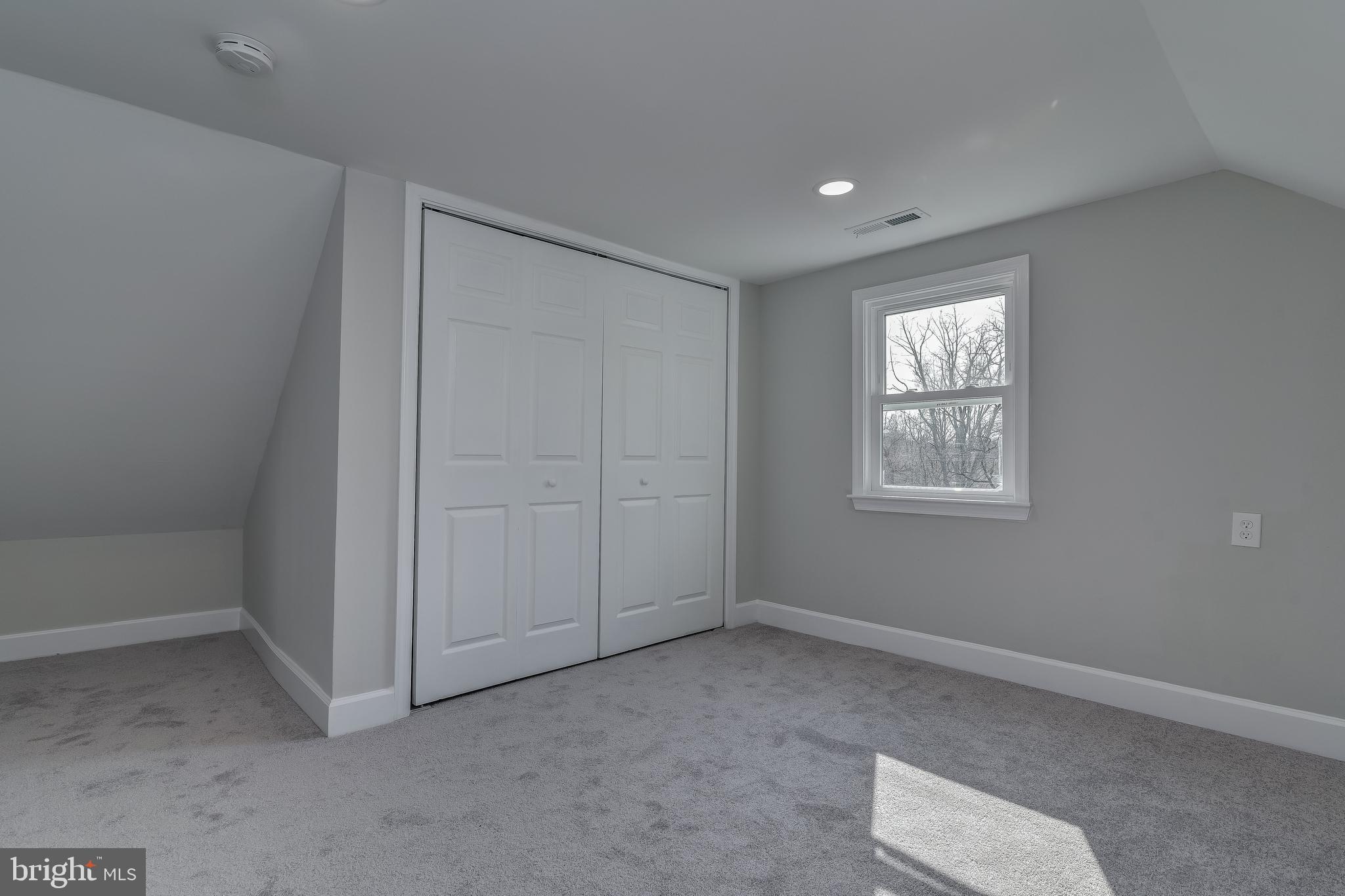 910 Robin Road Silver Spring, MD 20901 - Photo 29 of 49 Upstairs Bedroom