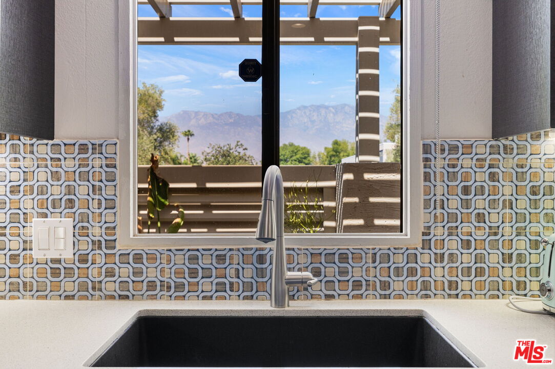 155 Desert W Drive Rancho Mirage, CA 92270 - Photo 24 of 50