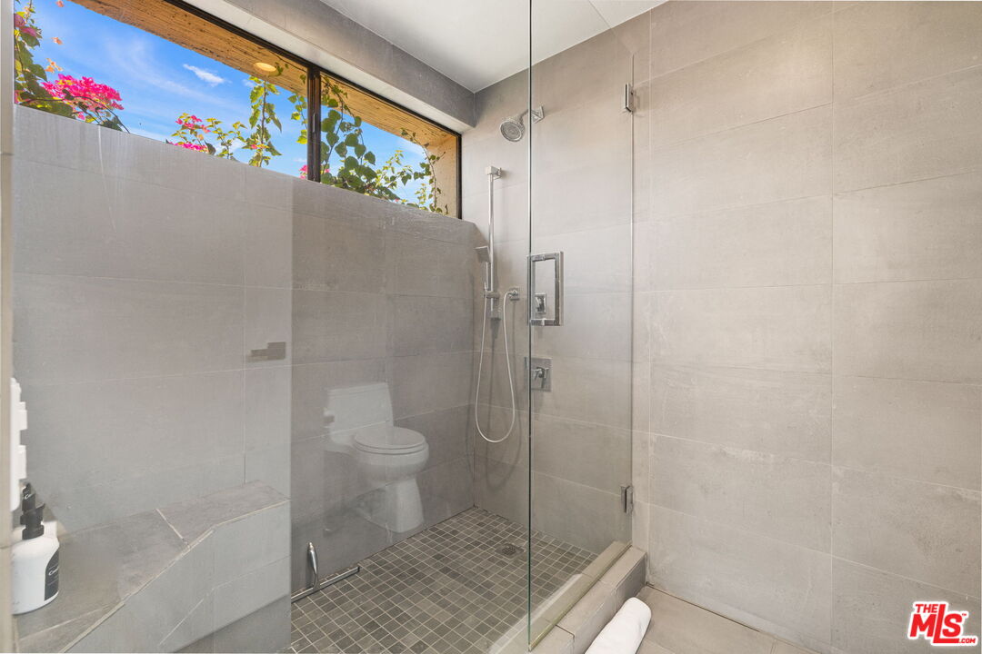 155 Desert W Drive Rancho Mirage, CA 92270 - Photo 34 of 50 a bathroom with a shower