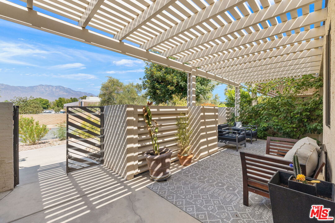 155 Desert W Drive Rancho Mirage, CA 92270 - Photo 4 of 50 a view of outdoor space with seating