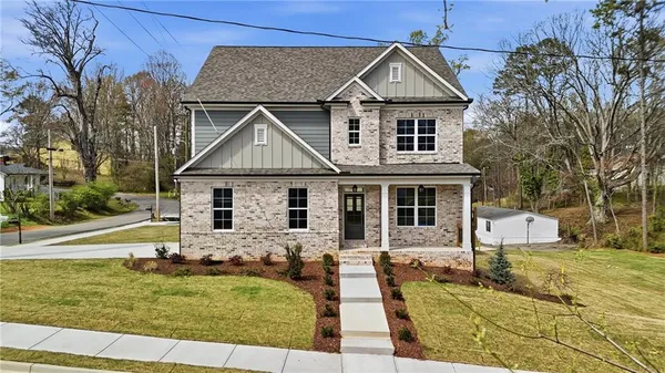 $775,000 | 110 Poplar Street, Buford, GA 30518