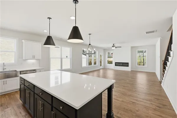 $775,000 | 110 Poplar Street, Buford, GA 30518