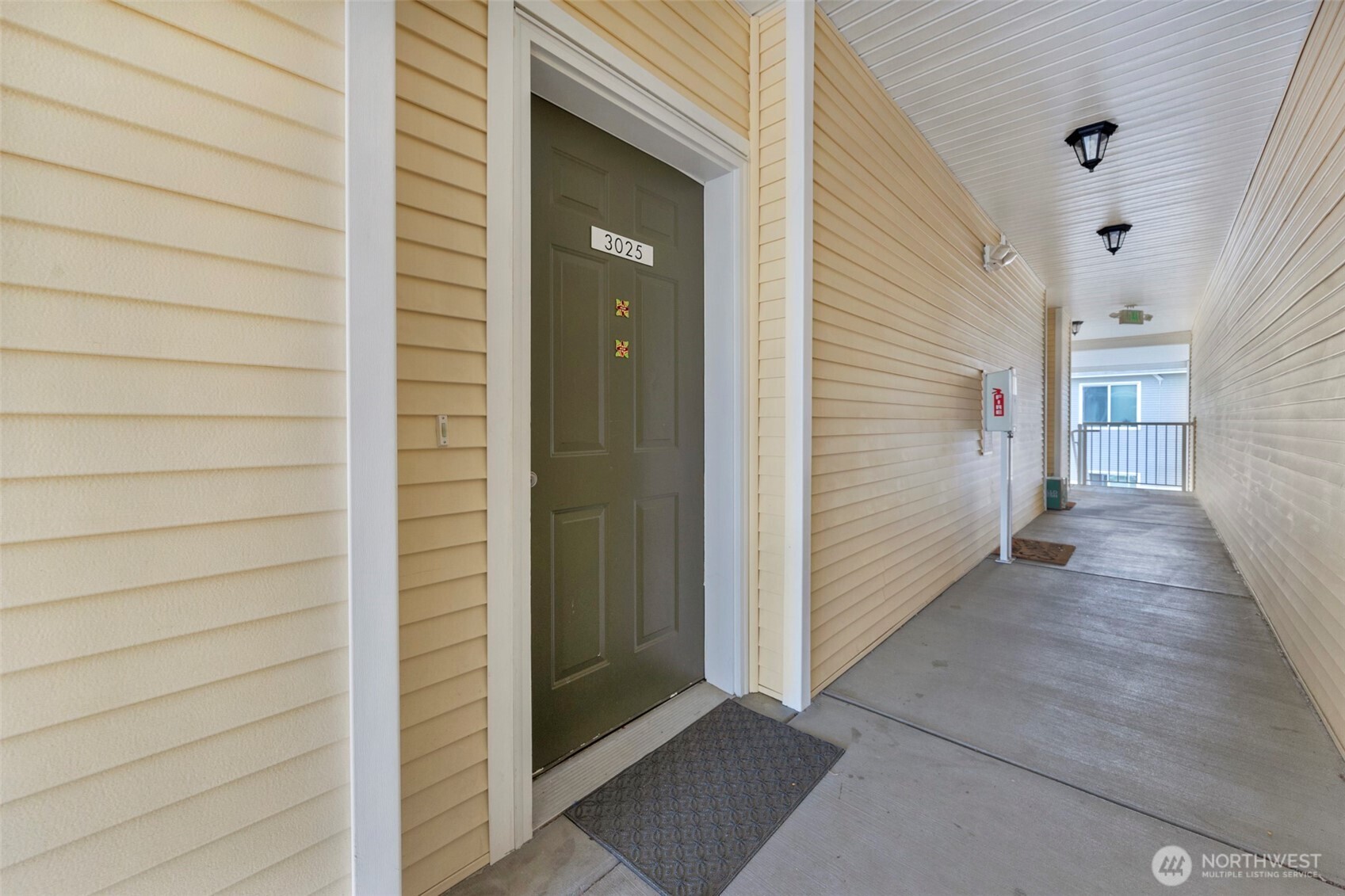 14915 38th Drive Southeast, Unit 3025 Bothell, WA 98012 - Photo 2 of 35