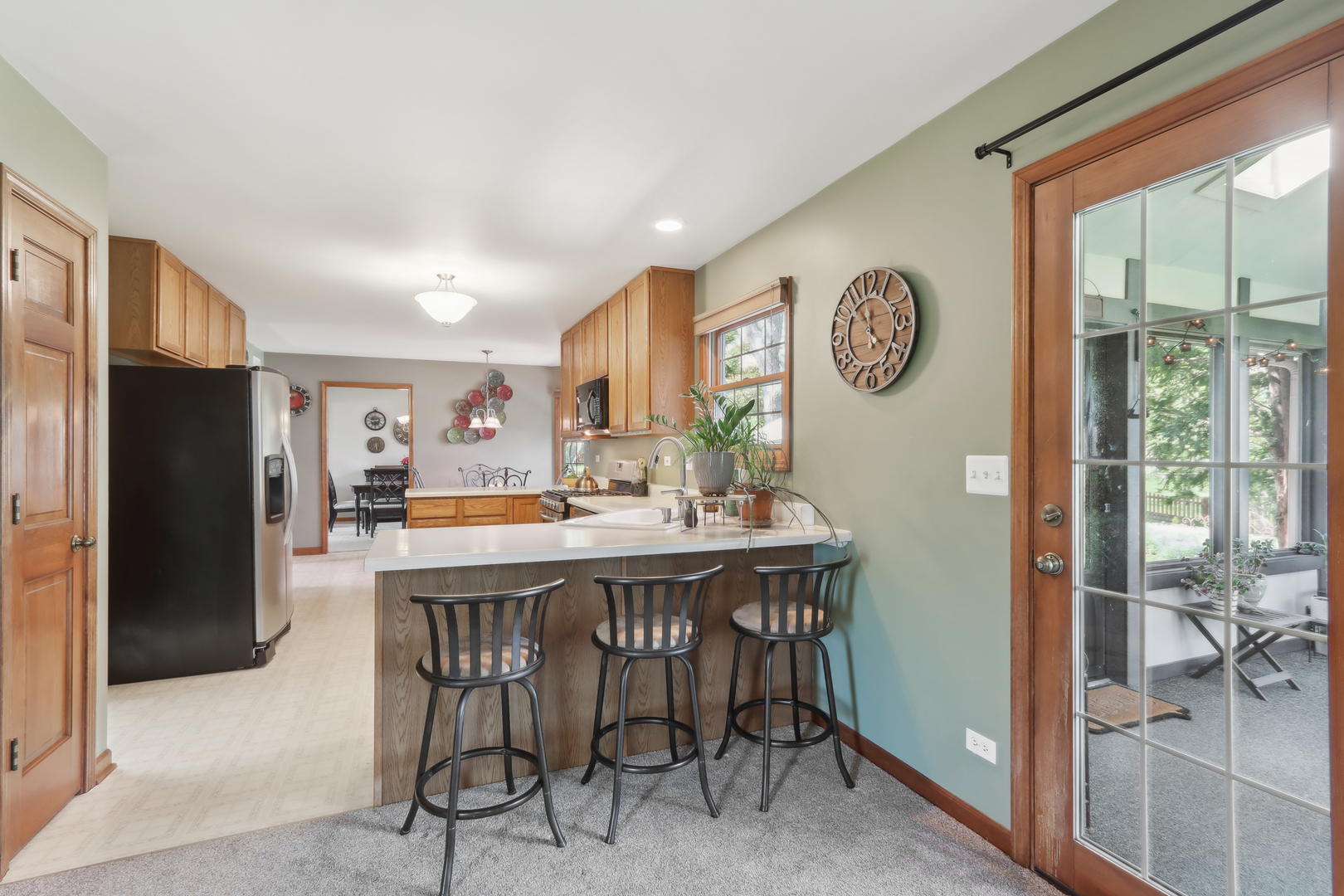 2835 Randall Ridge Court Elgin, IL 60124 - Photo 12 of 39 a view of a dining room with furniture window and outside view