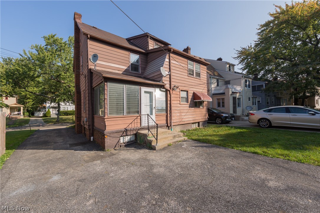 3526 Cedarbrook Road Cleveland, OH 44118 - Photo 33 of 35