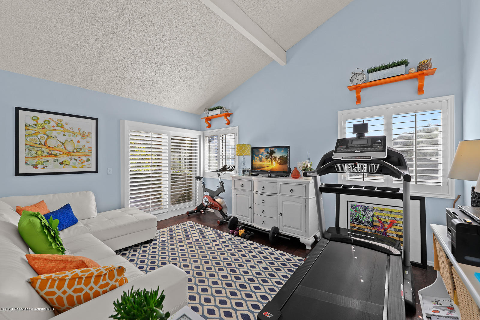 1412 Hillside Drive Glendale, CA 91208 - Photo 22 of 33 a bedroom with furniture and a window