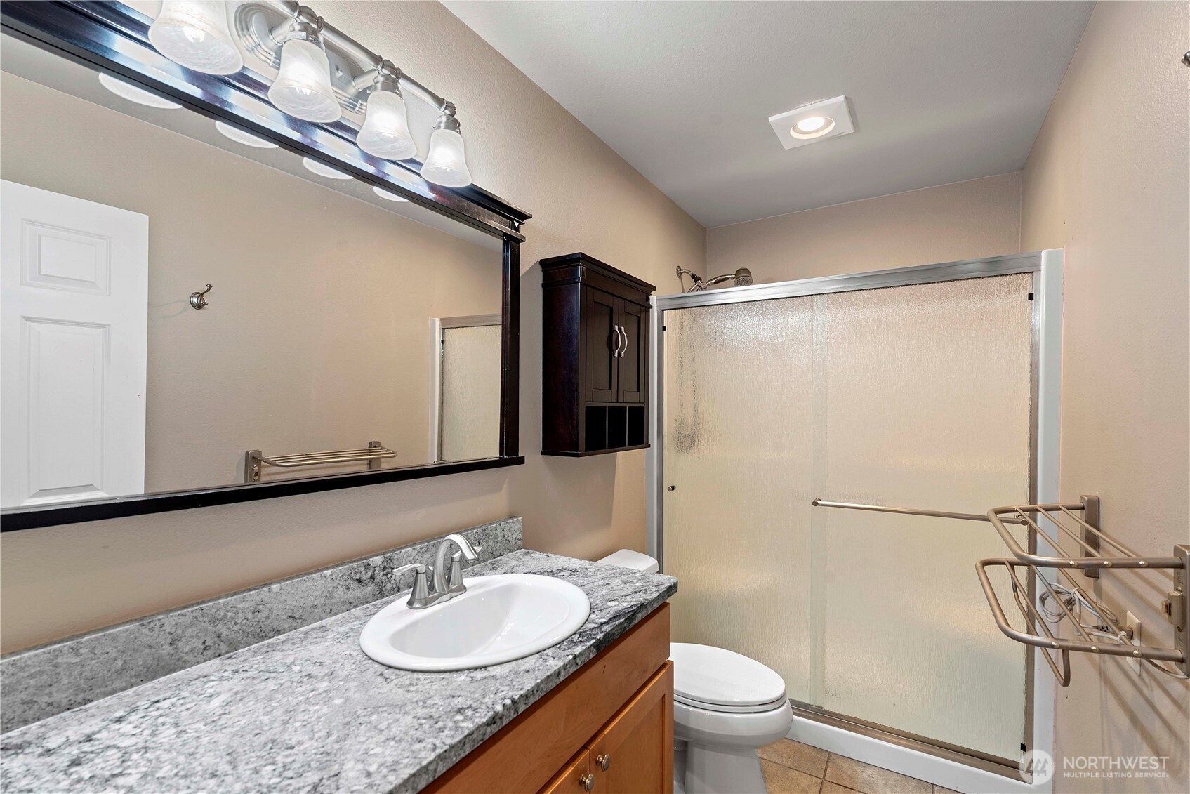 1330 Boulder Loop East Wenatchee, WA 98802 - Photo 29 of 39