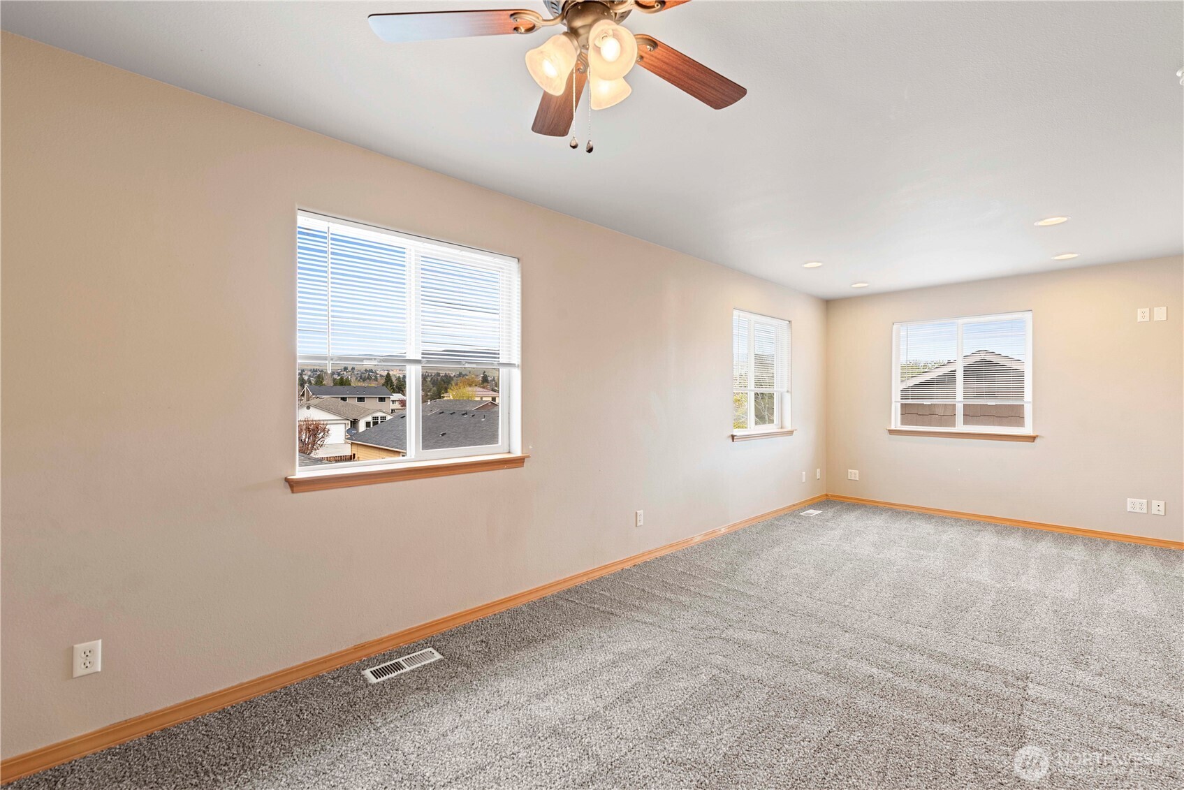 1330 Boulder Loop East Wenatchee, WA 98802 - Photo 30 of 39