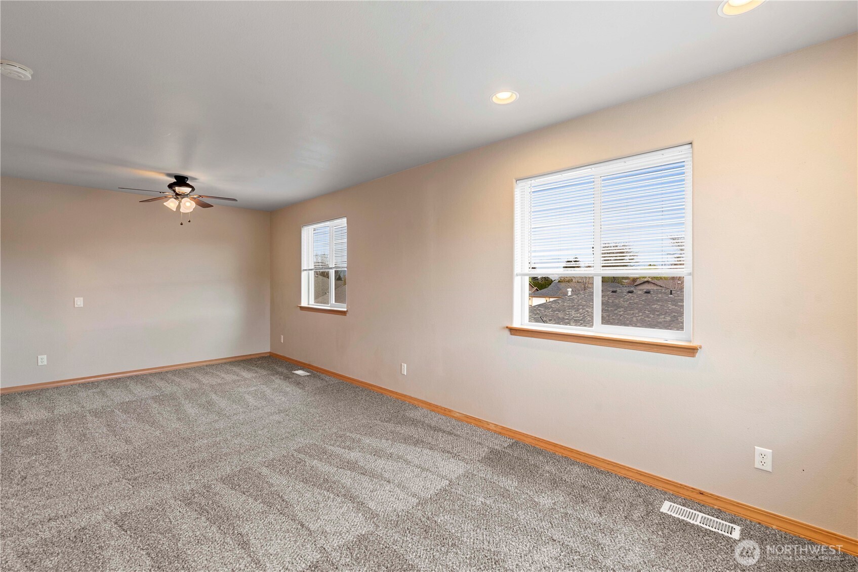 1330 Boulder Loop East Wenatchee, WA 98802 - Photo 34 of 39