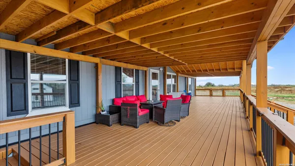 $749,000 | 6286 Farm To Market 2146, Jourdanton, TX 78206