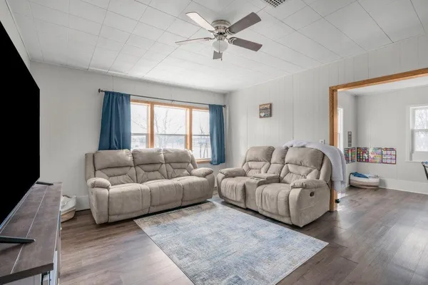 $300,000 | 13150 185th Street, Milaca, MN 56353