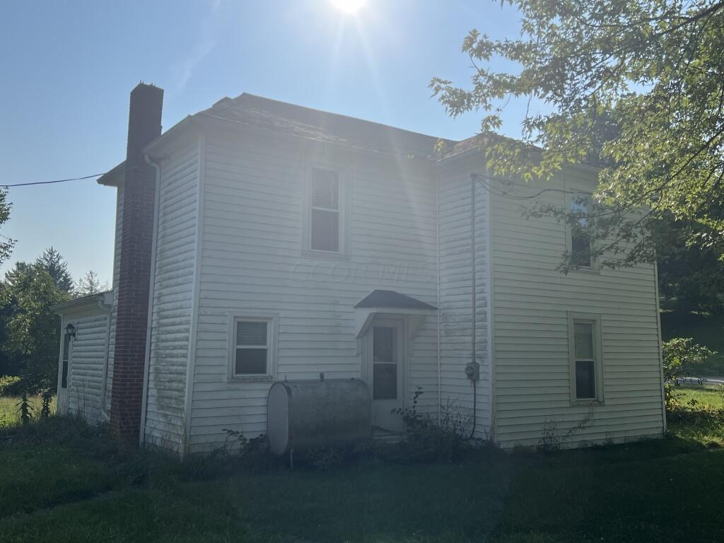 1045 Clinton Road Chillicothe, OH 45601 - Photo 4 of 14 img_9282