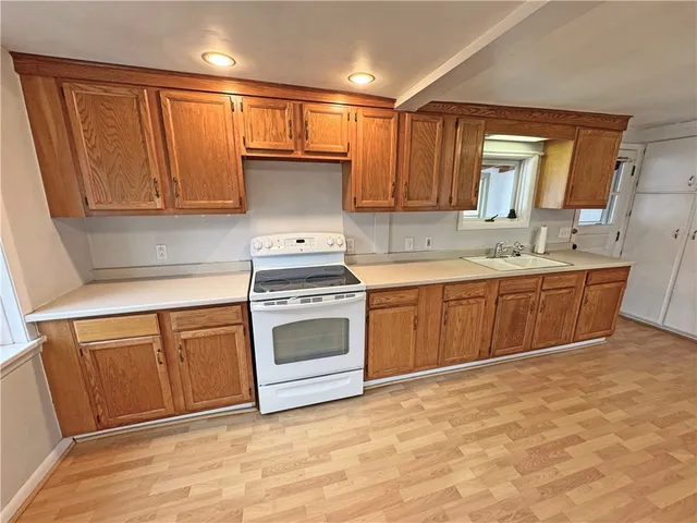 $199,900 | 670 Brooks Road, Henrietta, NY 14586