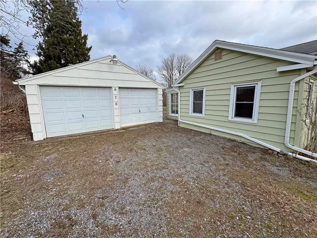 $199,900 | 670 Brooks Road, Henrietta, NY 14586