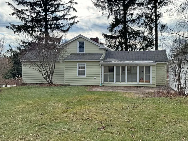 $199,900 | 670 Brooks Road, Henrietta, NY 14586