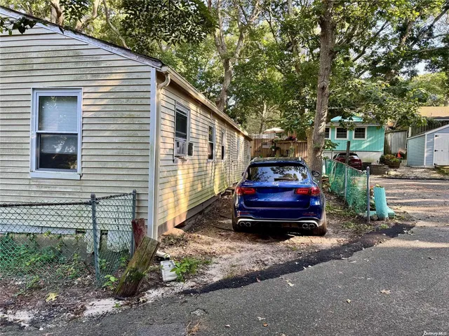 $99,000 | 56 Woodcliff Trail, Baiting Hollow, NY 11933