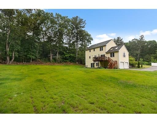 66 Stonehedge Road Franklin, MA 02038 - Photo 3 of 29 Gallery Image 3