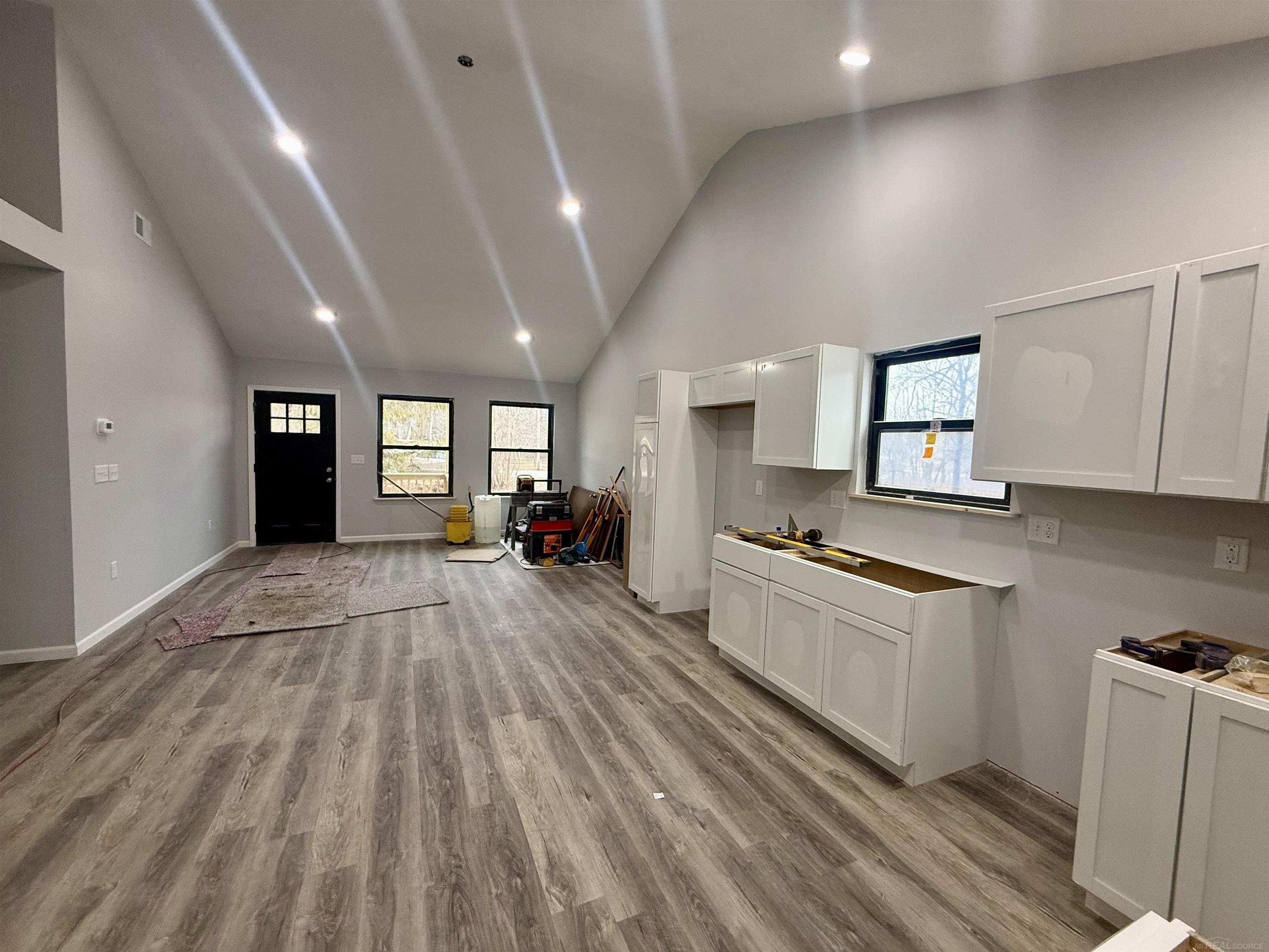 385 Mayer Road St. Clair, MI 48079 - Photo 11 of 54