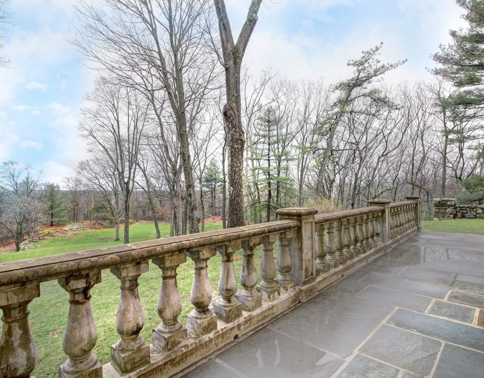 27 Tabor Hill Road Lincoln, MA 01773 - Photo 23 of 25