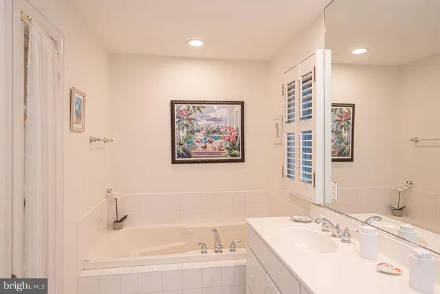 $735,900 | 10641 Piney Island Drive, Bishopville, MD 21813