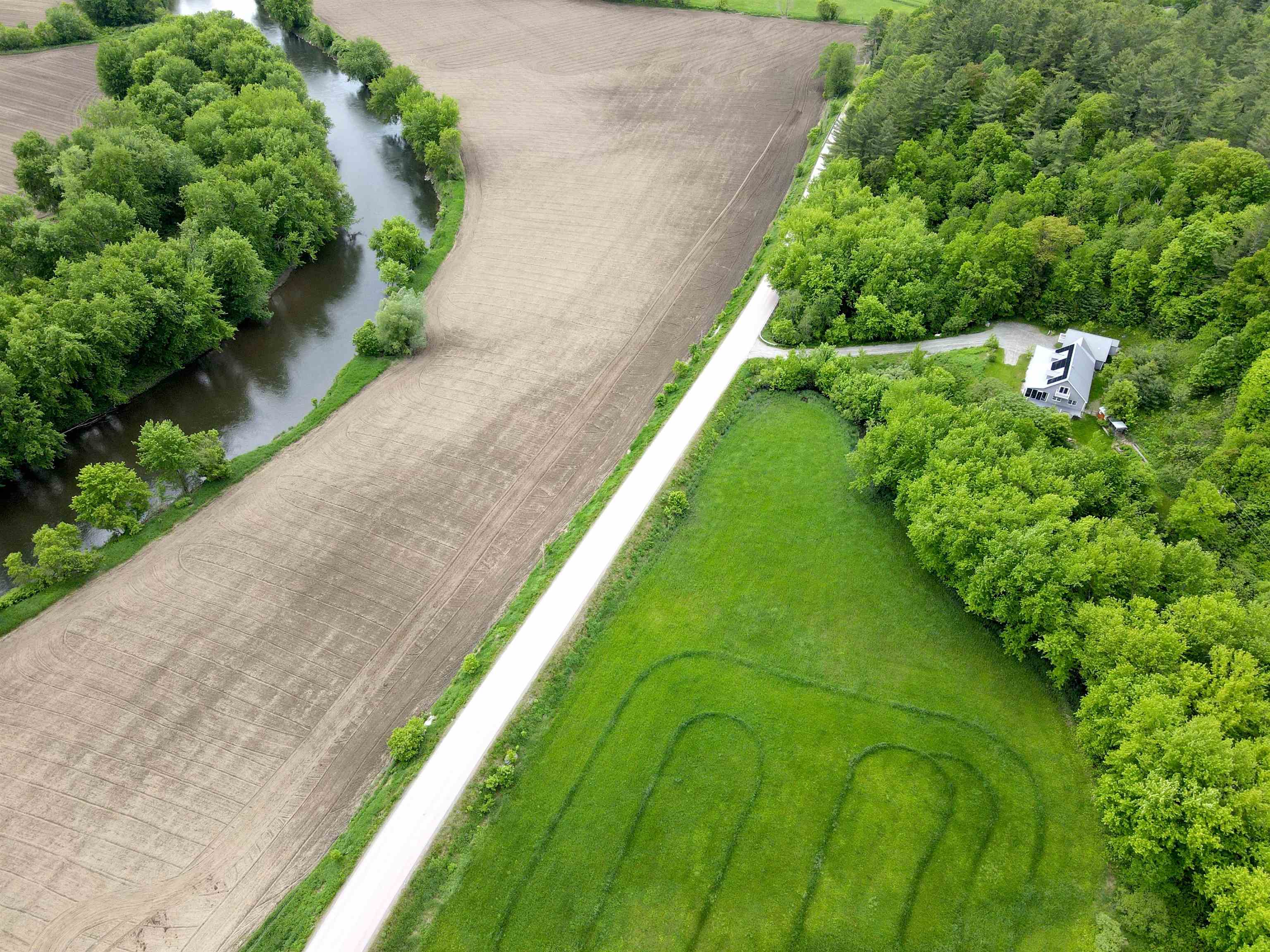 272 Pumpkin Harbor Road Cambridge, VT 05464 - Photo 8 of 51