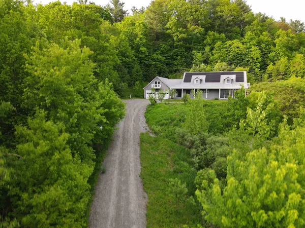 $635,000 | 272 Pumpkin Harbor Road, Cambridge, VT 05464