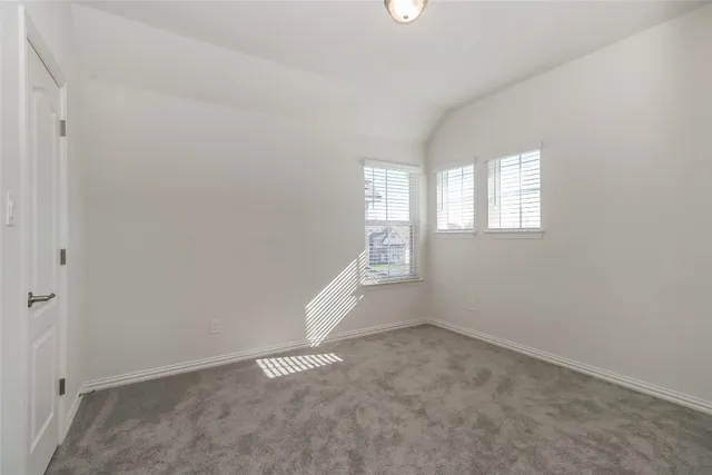 $2,200 | 530 Ansley Court, Taylor, TX 76574