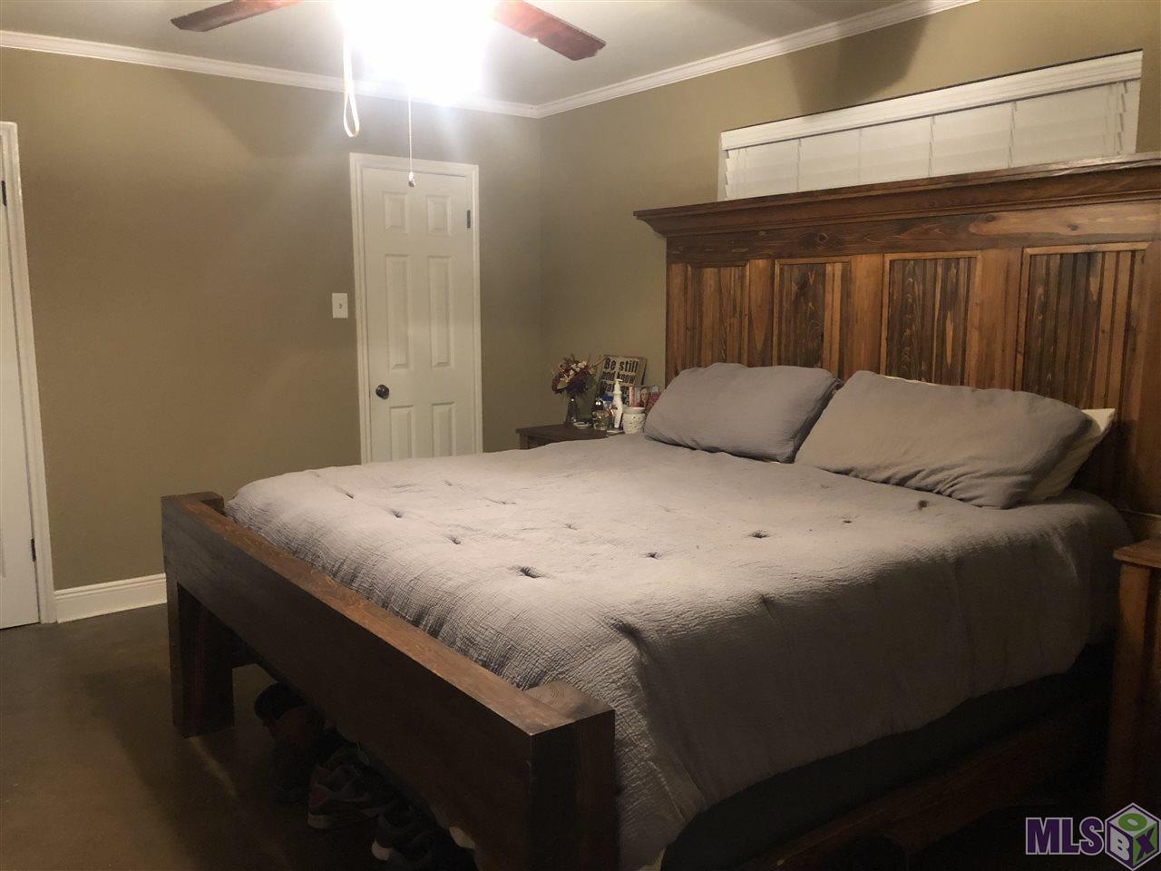 35094 Perkins Road Denham Springs, LA 70706 - Photo 12 of 16 Primary Bedroom