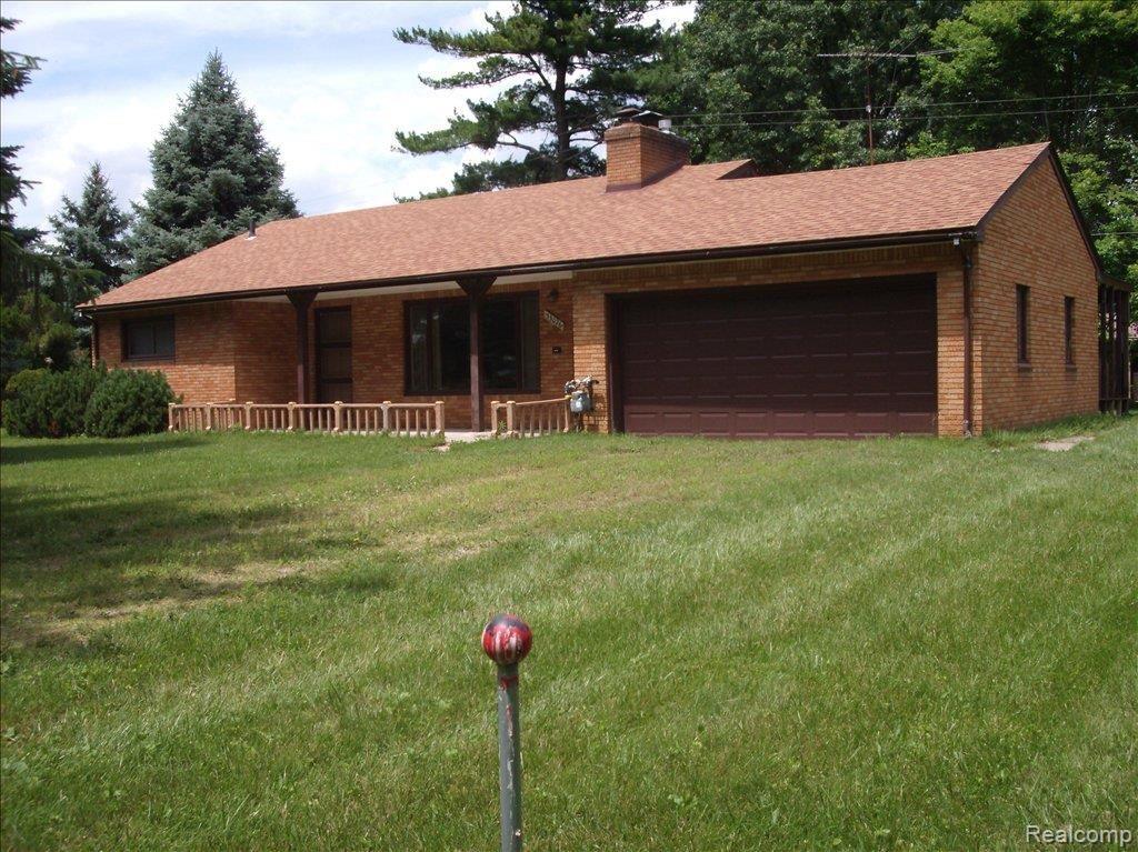 33026 West Road New Boston, MI 48164 - Photo 1 of 9 beechwood 105
