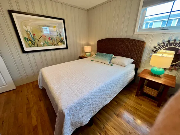 $3,200 | 20 Lowell Street, Seabrook, NH 03874