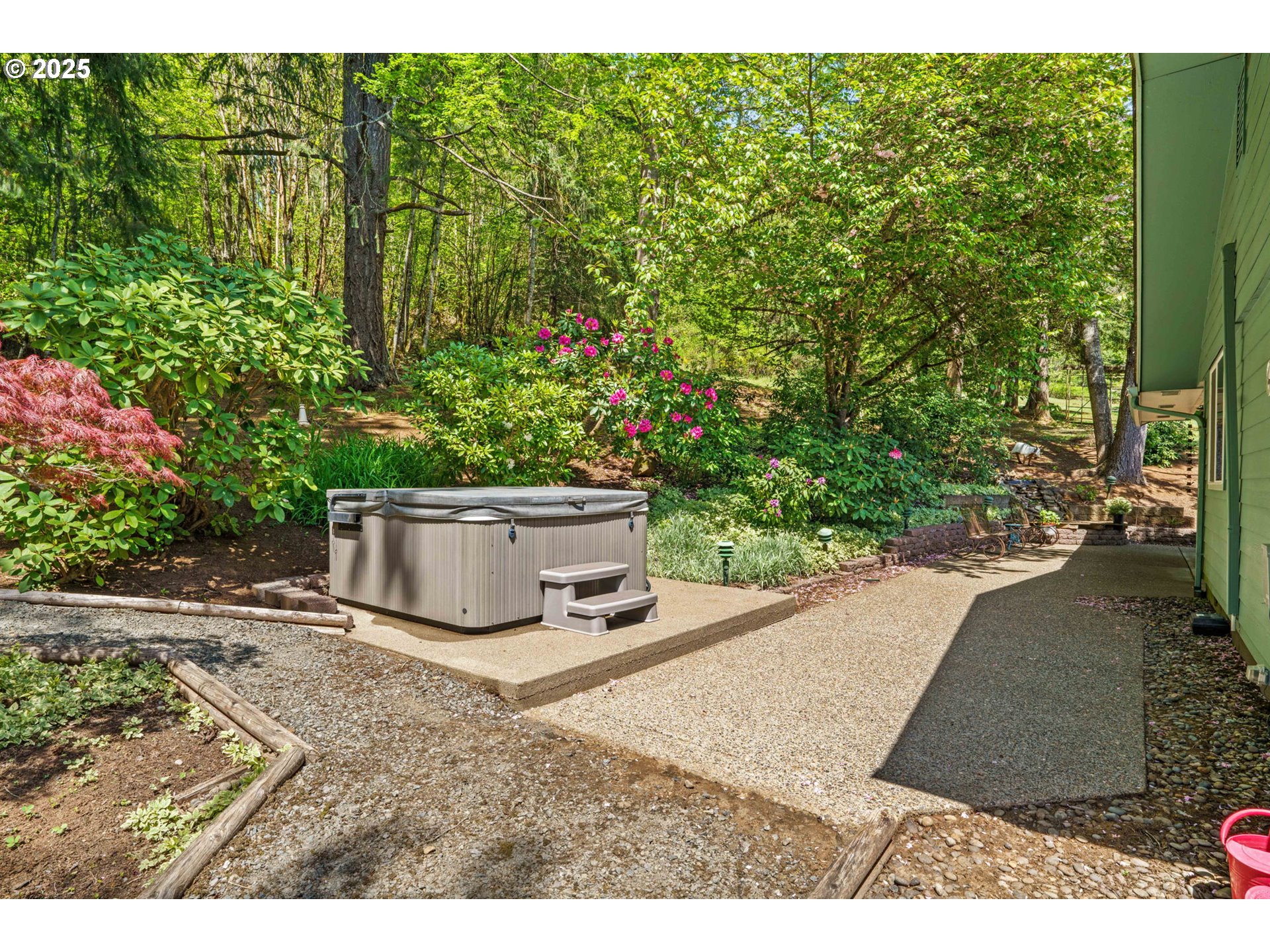 38383 Cartwright Creek Road Marcola, OR 97454 - Photo 14 of 45 Gallery Image 14