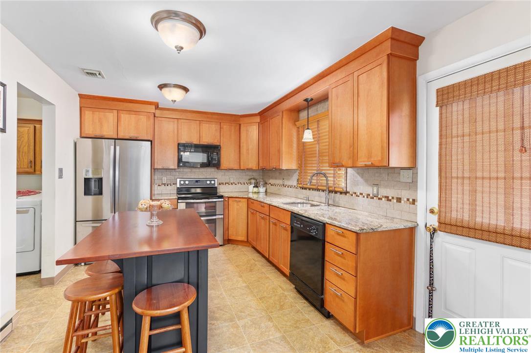 305 North Ruch Street Coplay, PA 18037 - Photo 13 of 31 Gallery Image 13