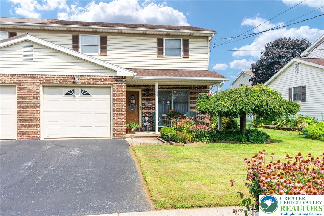 305 North Ruch Street Coplay, PA 18037 - Photo 3 of 31 Gallery Image 3