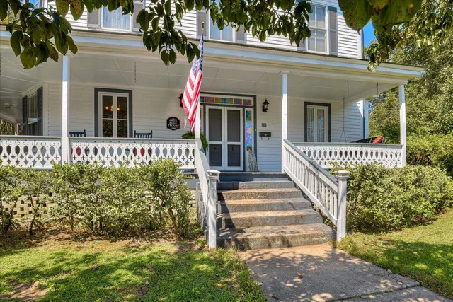 $389,900 | 501 Buncombe Street, Edgefield, SC 29824