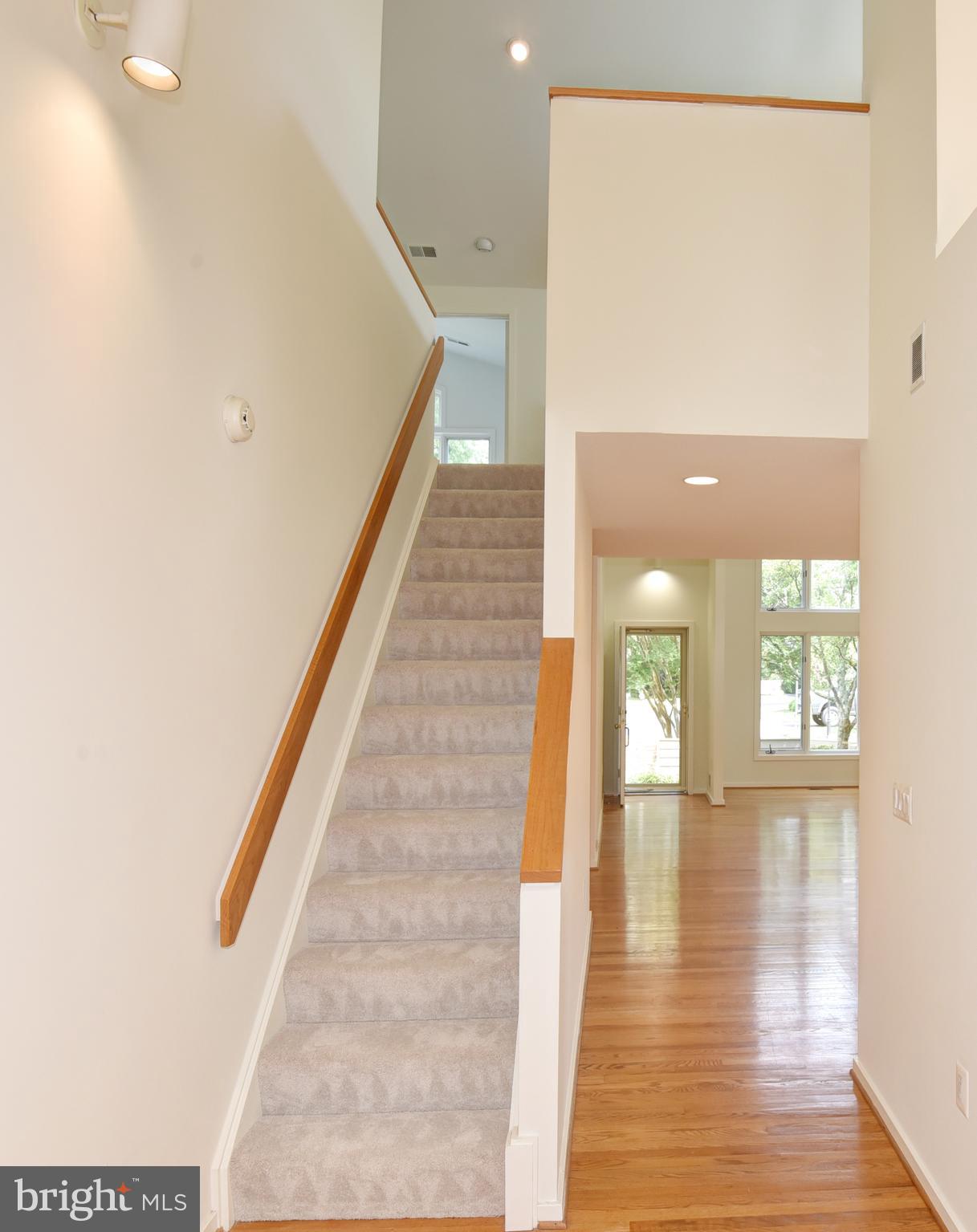 11571 Hemingway Drive Reston, VA 20194 - Photo 13 of 41