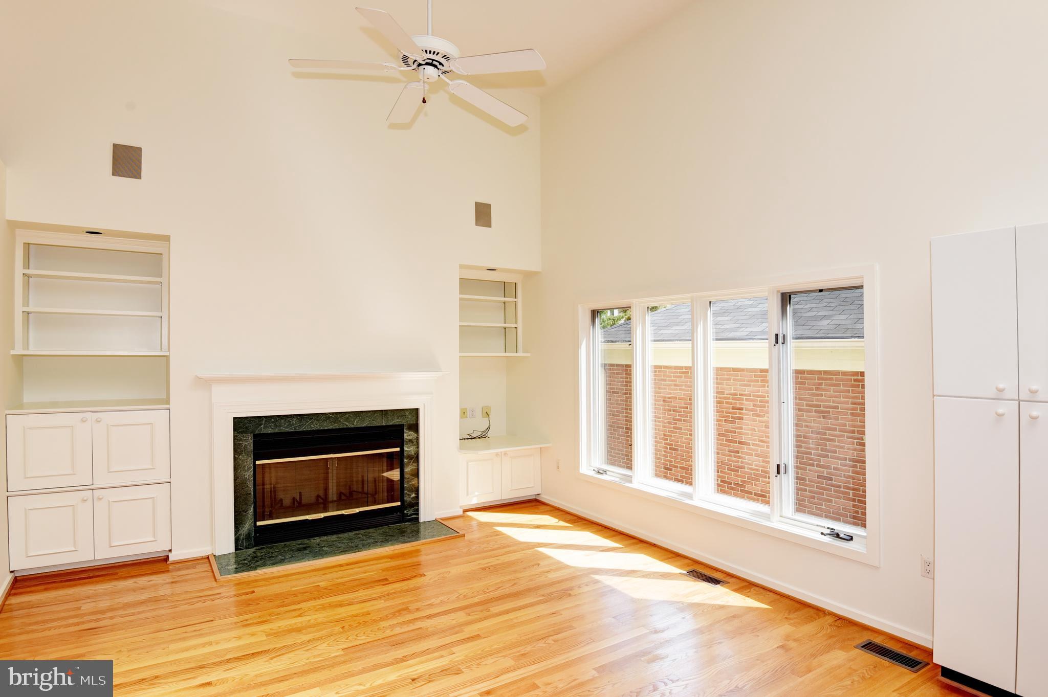 11571 Hemingway Drive Reston, VA 20194 - Photo 14 of 41